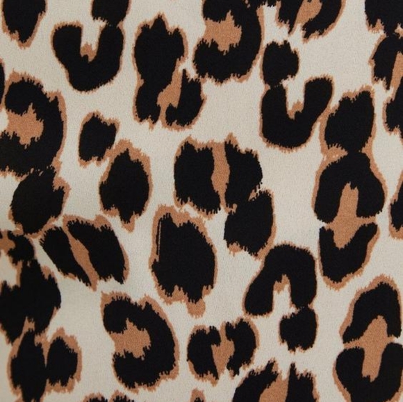 Torrid Harper Georgette Zip-Front 3/4 Sleeve Blouse - Picture 4 of 6